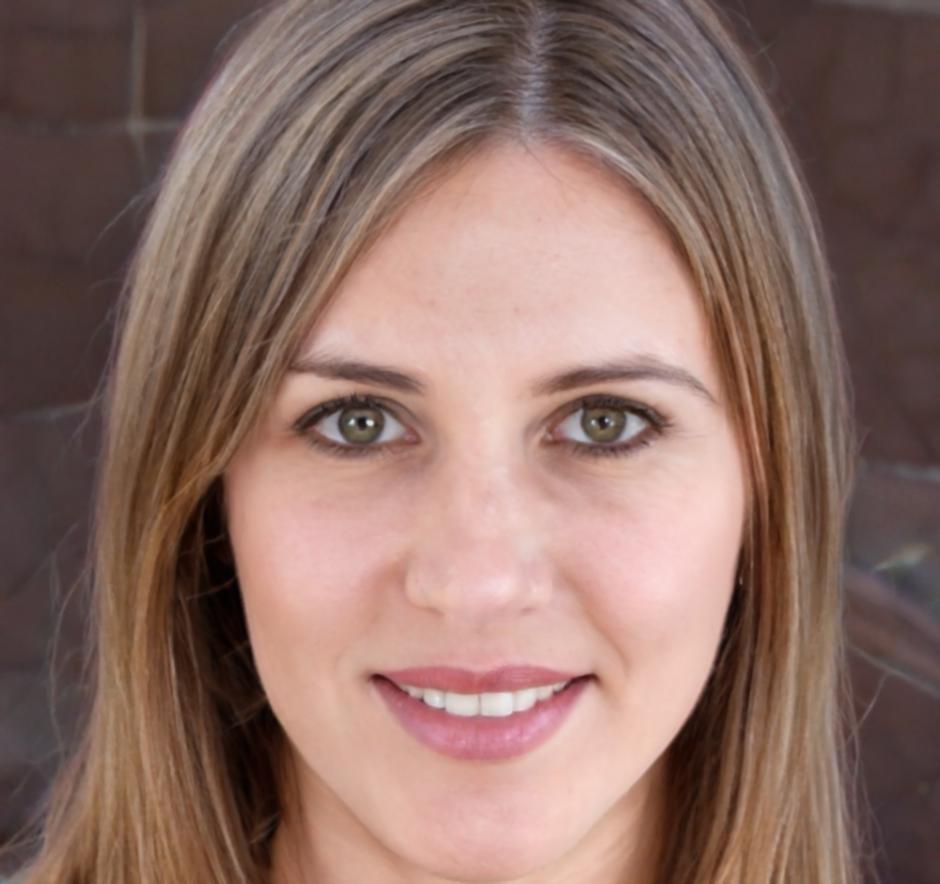 Helena Vázquez, Directora de Estrategia Financiera en calenostrixa